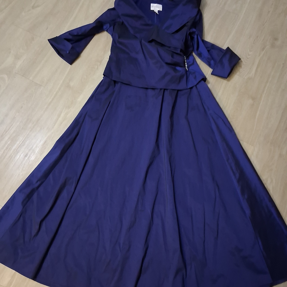 David's Bridal Deep Blue Gown 20W
